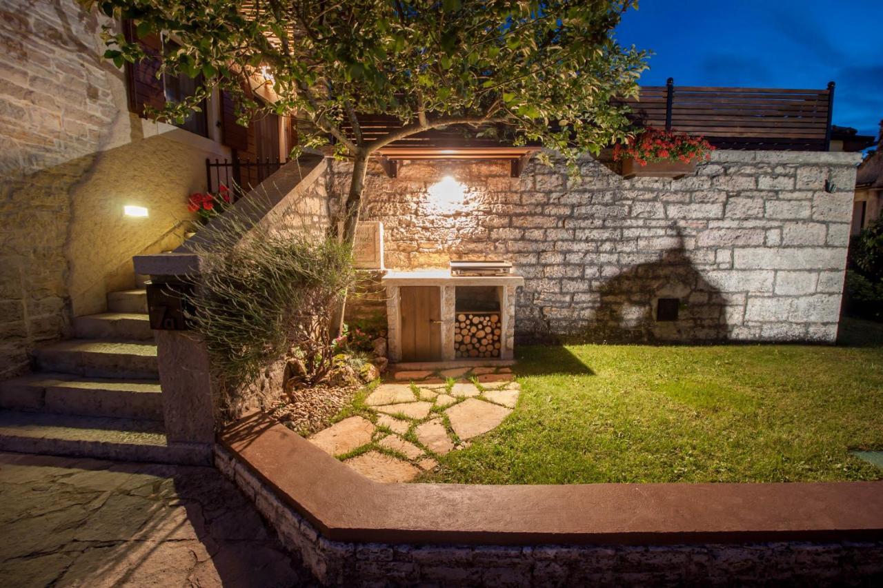 Stara Kuca Apartment Heki Bagian luar foto